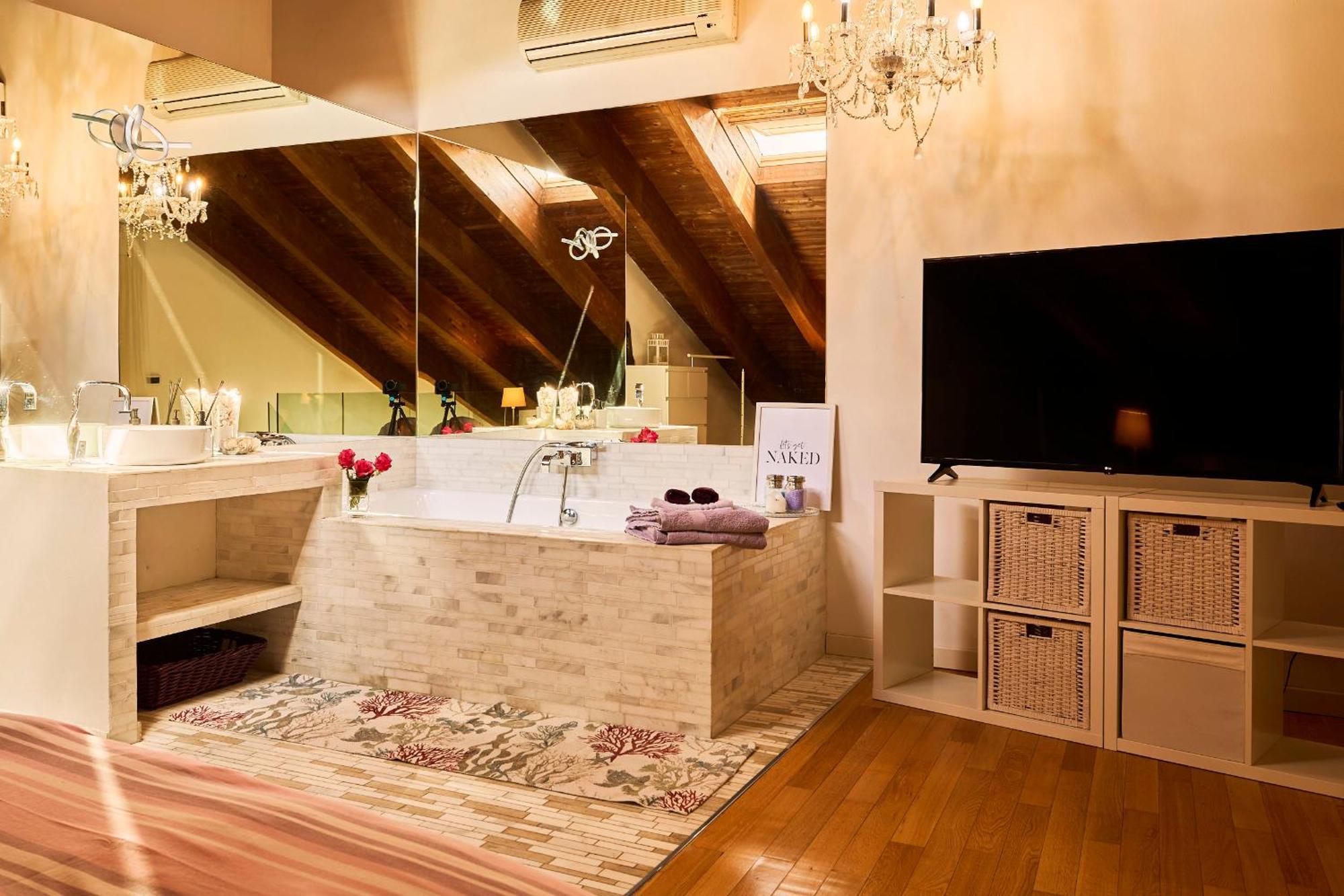 Luxy Appartment Close Navigli Milano Esterno foto